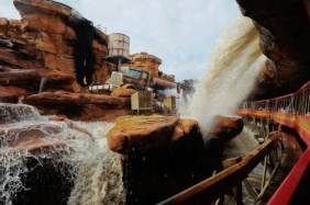 backlot-studio-tour-closing