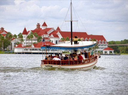 disney-water-taxi