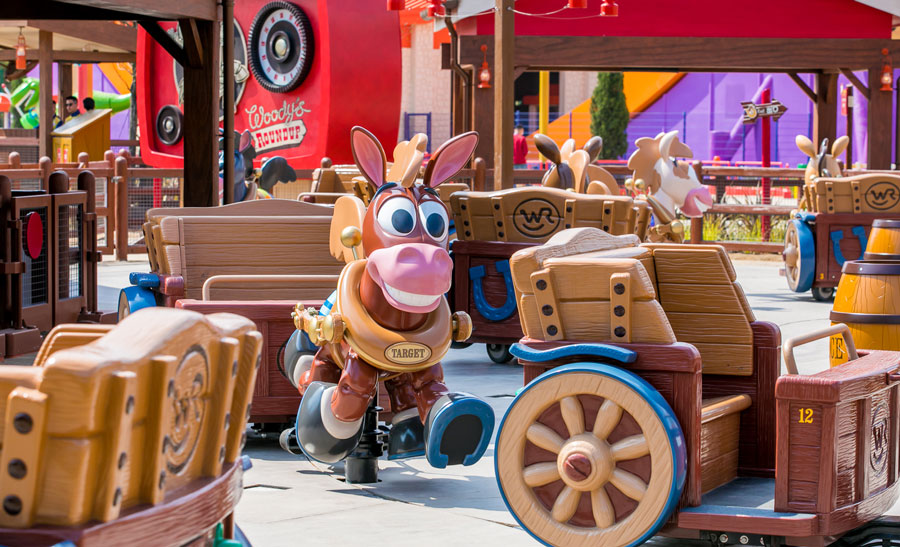 Disney-Pixar-Toy-Story-Land-Shanghai-Disney