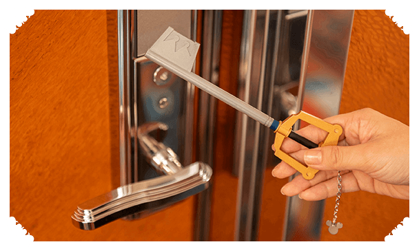 kingdomhearts_hotel_room_disney_4